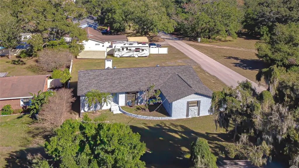 2109 Lithia Pinecrest Road Valrico FL 33596