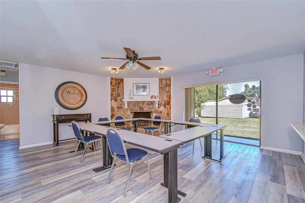 2109 Lithia Pinecrest Road Valrico FL 33596