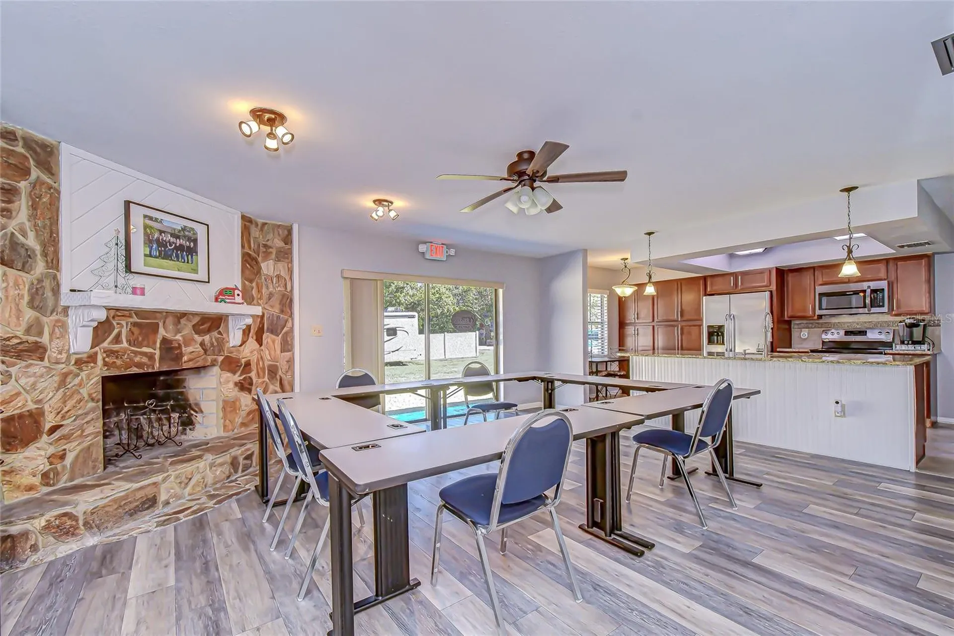 2109 Lithia Pinecrest Road Valrico FL 33596
