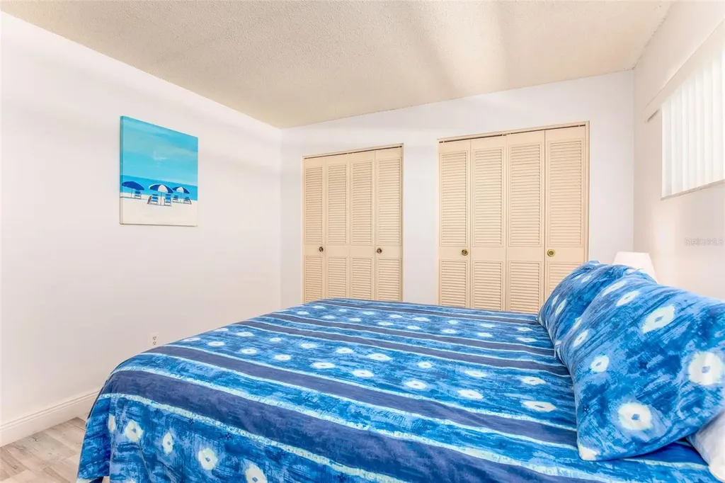 7405 Bay Island Drive S South Pasadena FL 33707