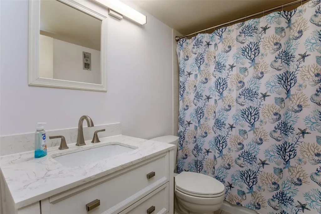 7405 Bay Island Drive S South Pasadena FL 33707