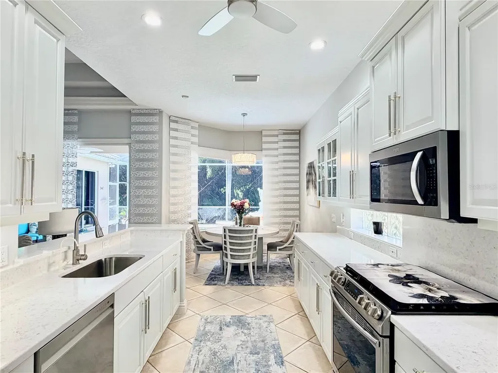 9112 Willow Brook Drive Sarasota FL 34238