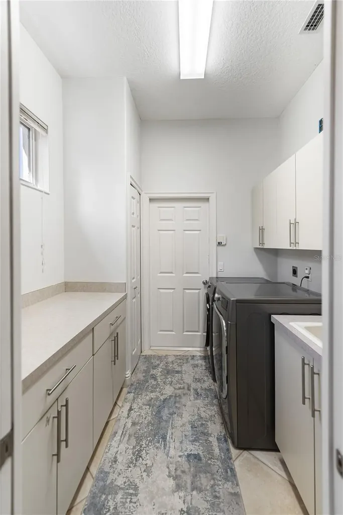 9112 Willow Brook Drive Sarasota FL 34238