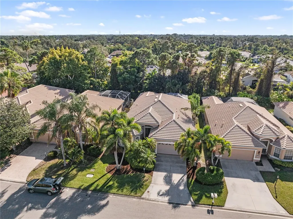 9112 Willow Brook Drive Sarasota FL 34238