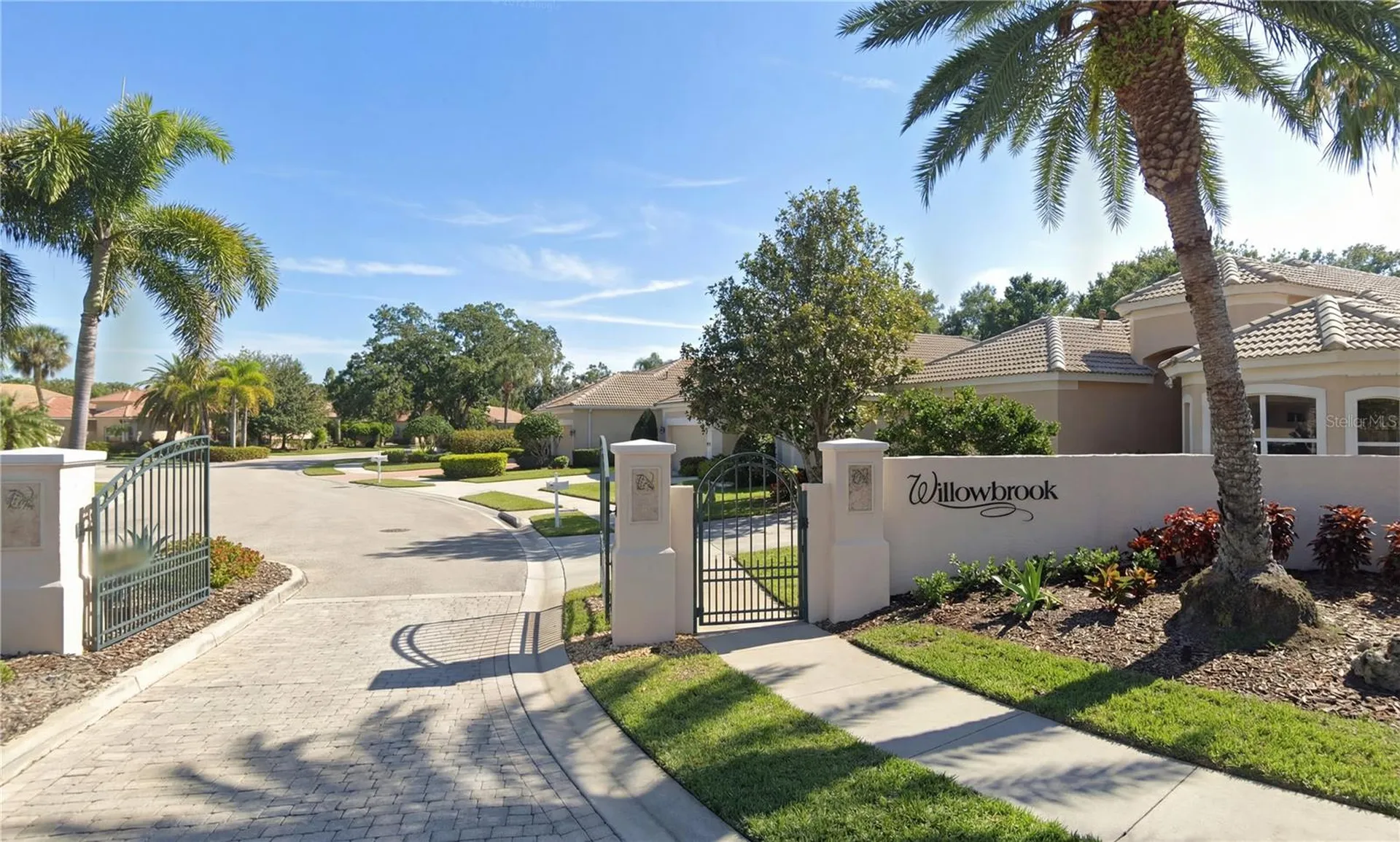 9112 Willow Brook Drive Sarasota FL 34238