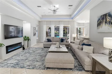 9112 Willow Brook Drive Sarasota FL 34238