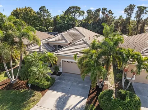 9112 Willow Brook Drive Sarasota FL 34238