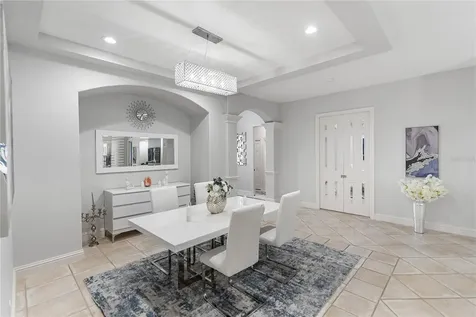 9112 Willow Brook Drive Sarasota FL 34238