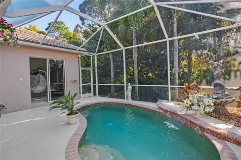 9112 Willow Brook Drive Sarasota FL 34238