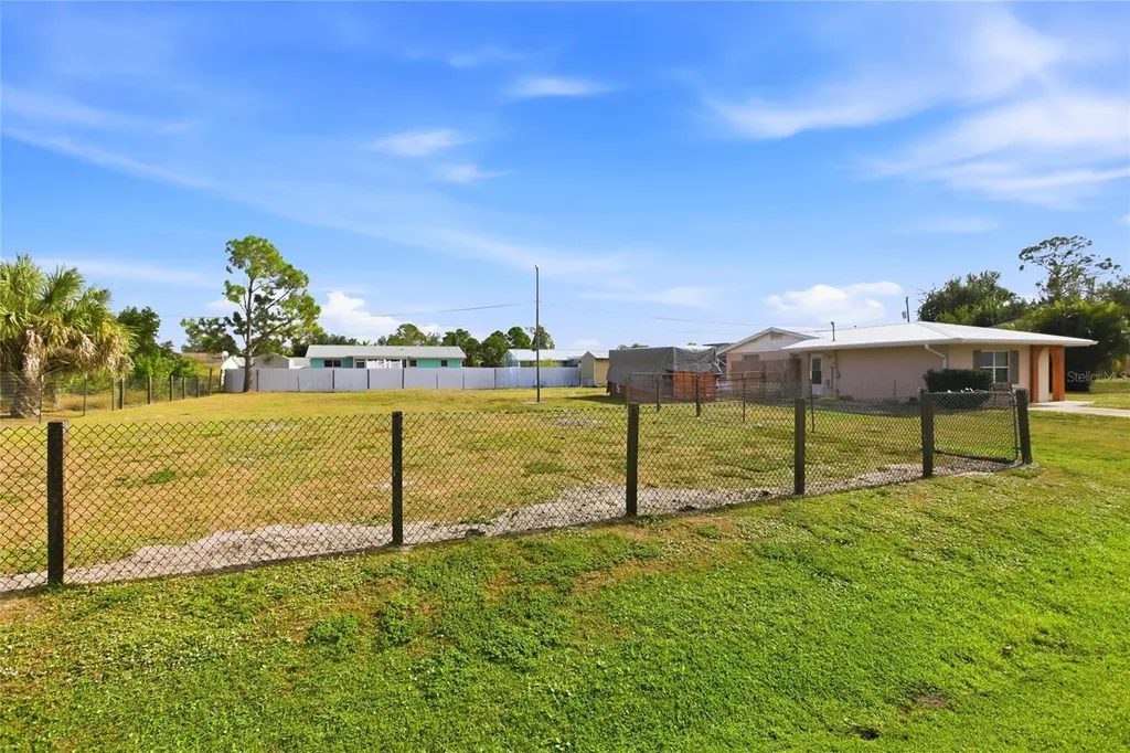 3276 Pinetree Street Port Charlotte FL 33952