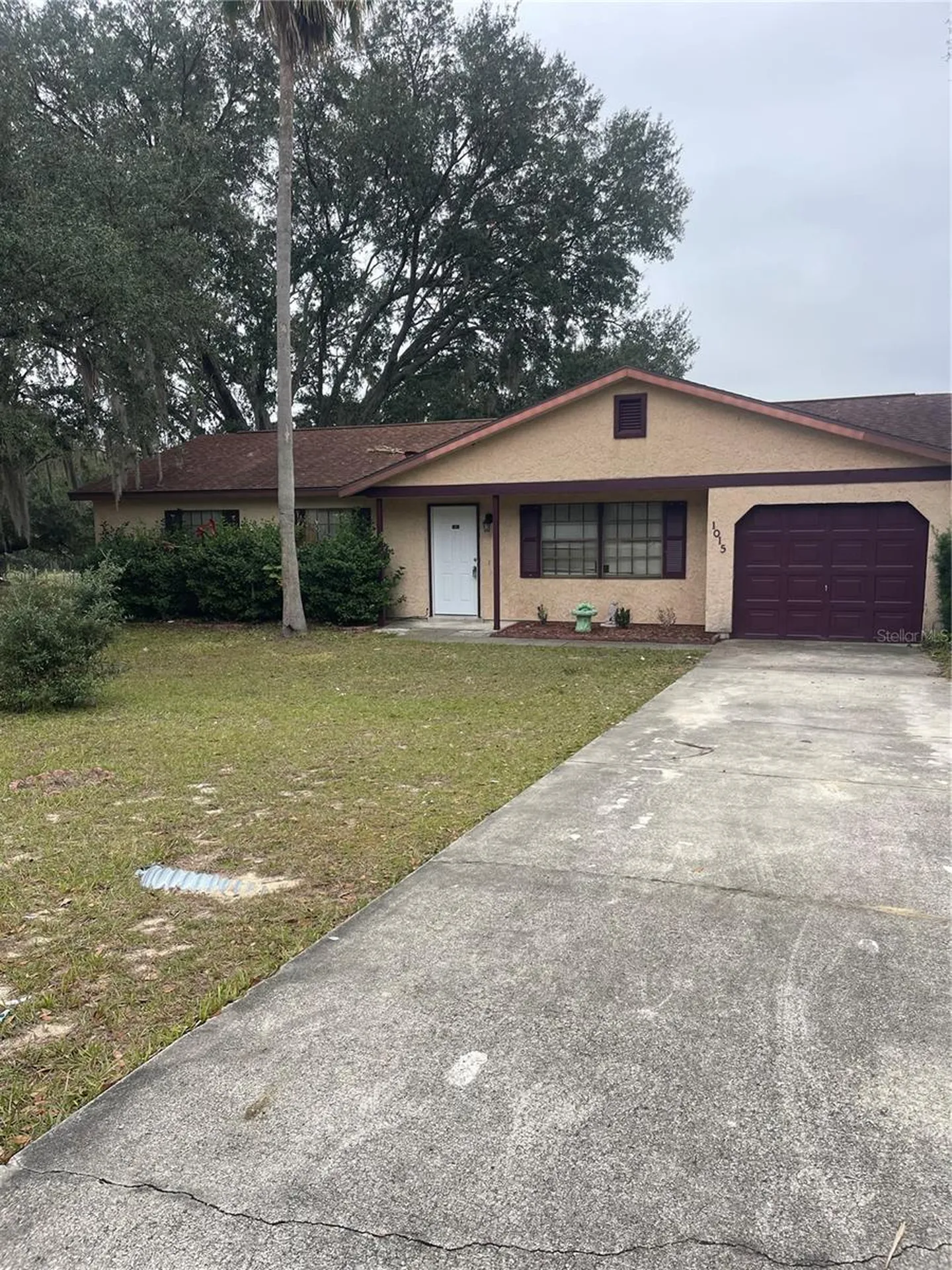 1015 Hickory Road Ocala FL 34472