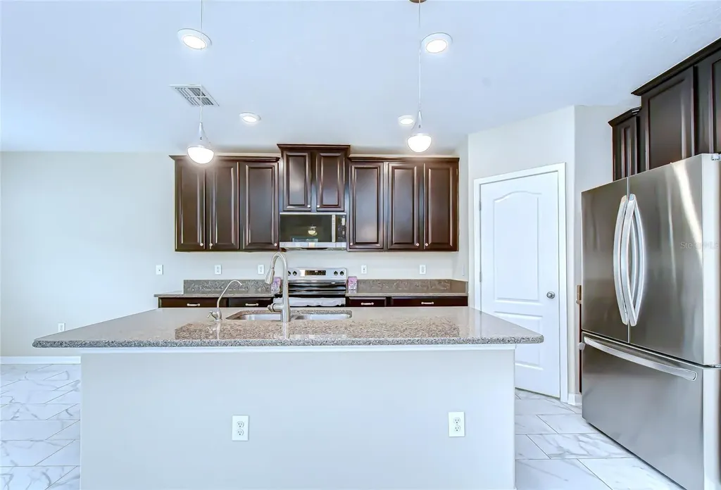 2718 Garden Falls Drive Brandon FL 33511