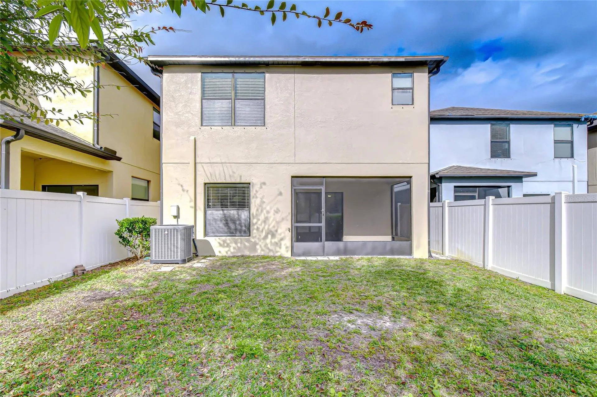 2718 Garden Falls Drive Brandon FL 33511