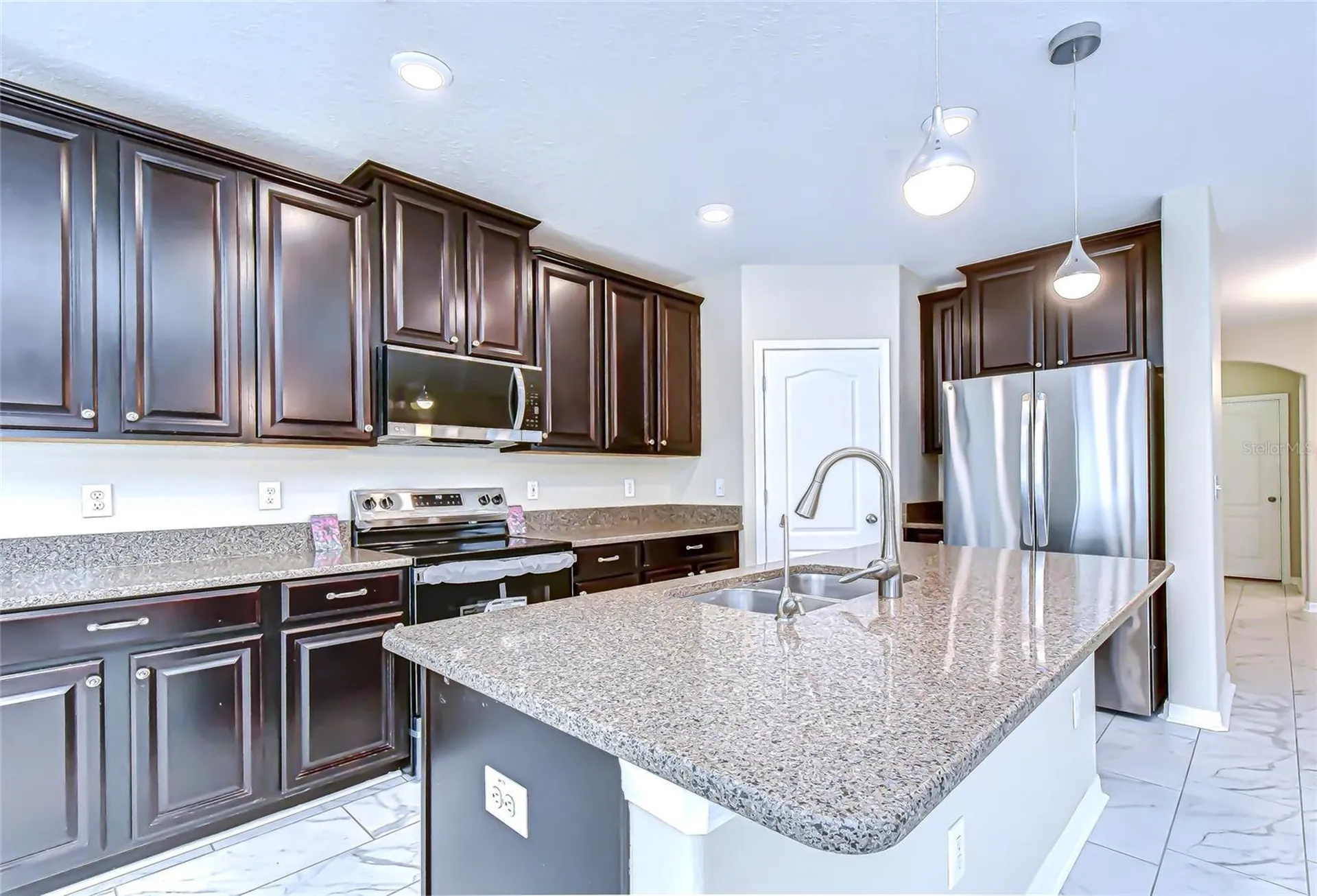 2718 Garden Falls Drive Brandon FL 33511