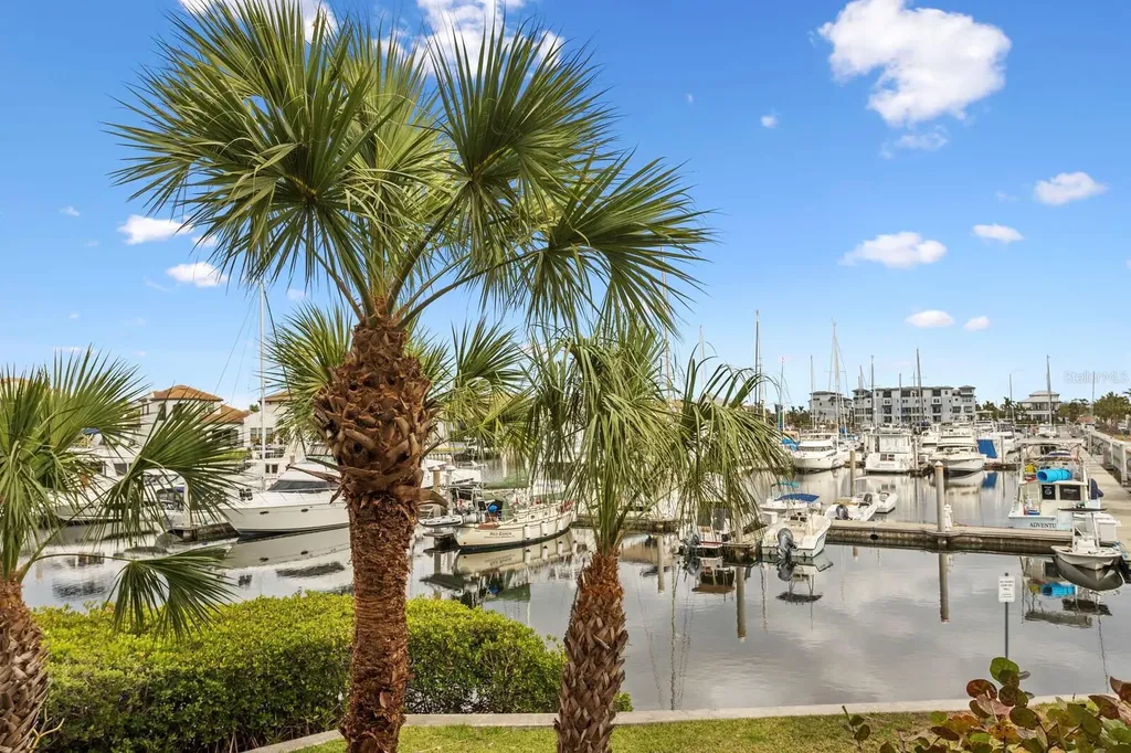 423 Bahia Beach Boulevard Ruskin FL 33570