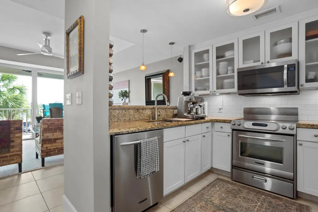 423 Bahia Beach Boulevard Ruskin FL 33570