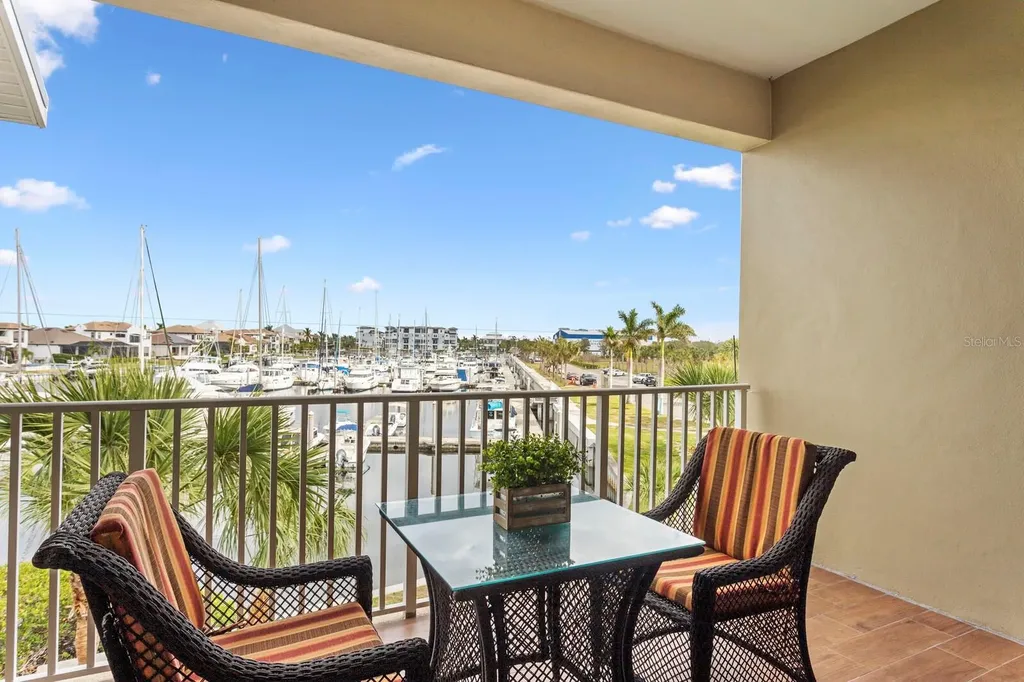 423 Bahia Beach Boulevard Ruskin FL 33570