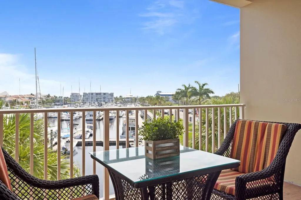 423 Bahia Beach Boulevard Ruskin FL 33570