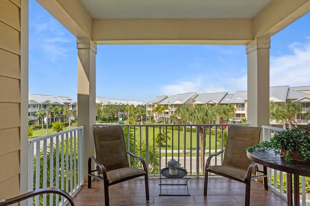 423 Bahia Beach Boulevard Ruskin FL 33570