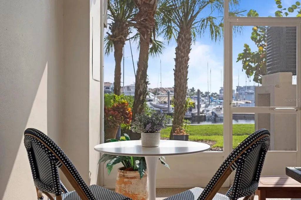 423 Bahia Beach Boulevard Ruskin FL 33570