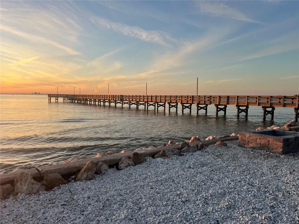 423 Bahia Beach Boulevard Ruskin FL 33570