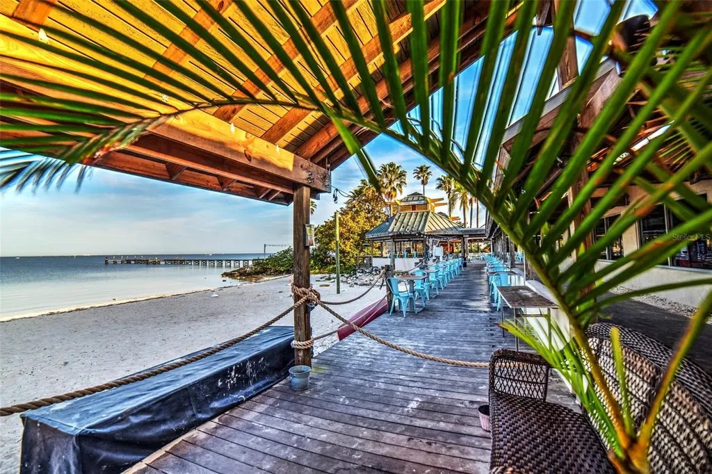 423 Bahia Beach Boulevard Ruskin FL 33570