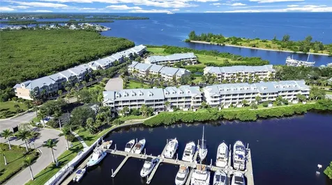 423 Bahia Beach Boulevard Ruskin FL 33570