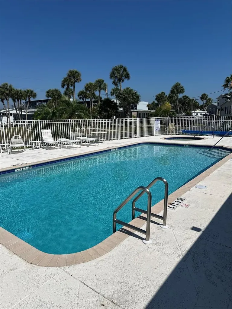 7500 Park Pointe Drive Englewood FL 34224