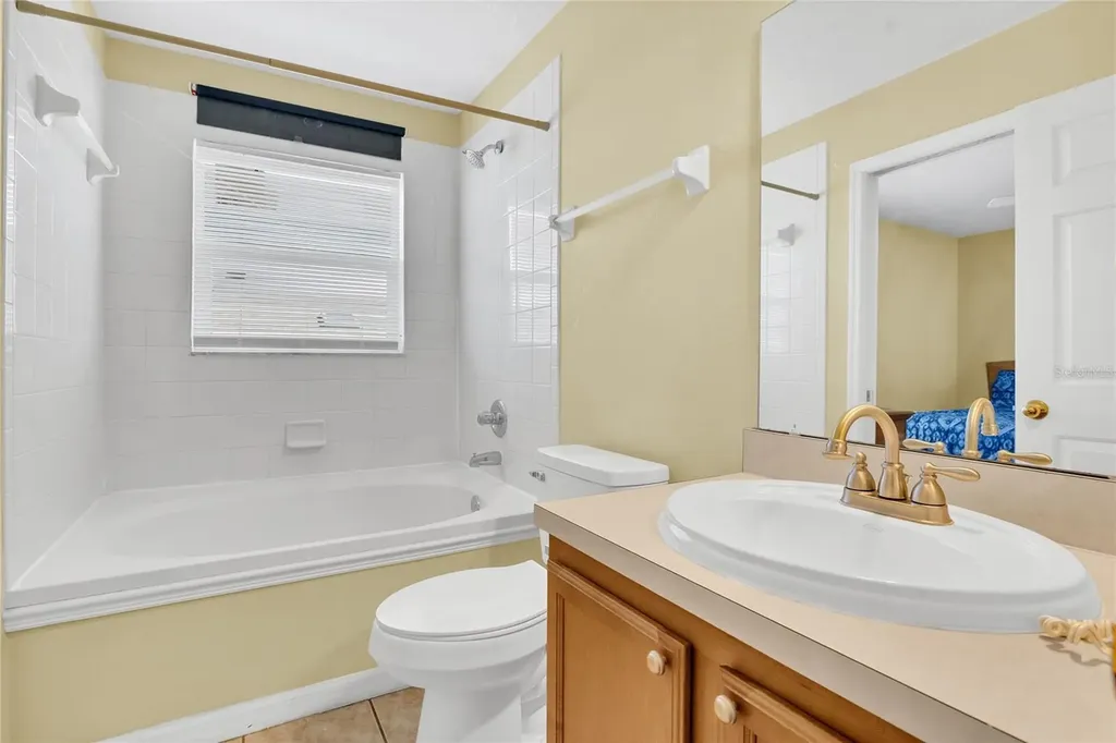 2915 Blooming Alamanda Loop Kissimmee FL 34747
