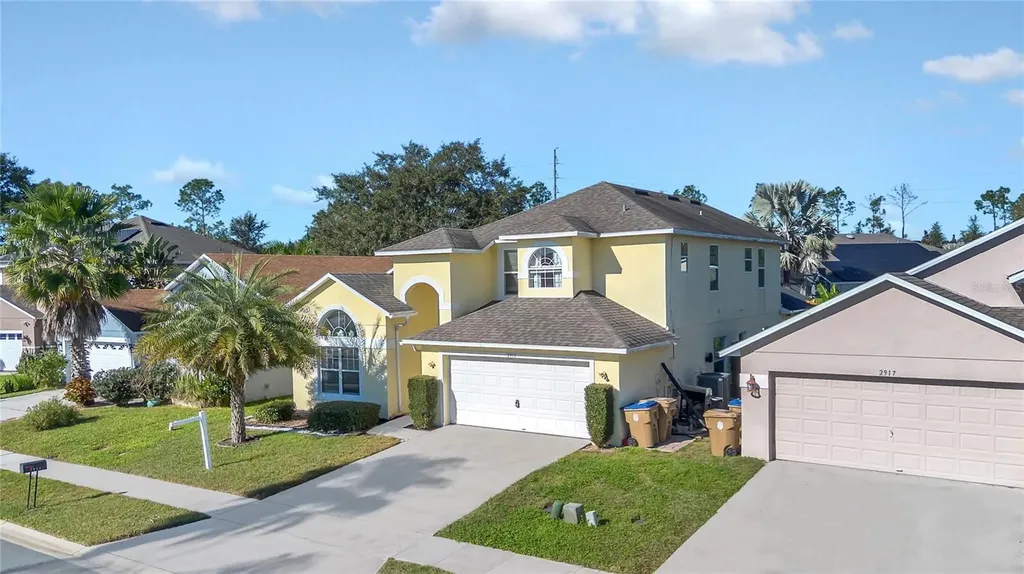 2915 Blooming Alamanda Loop Kissimmee FL 34747