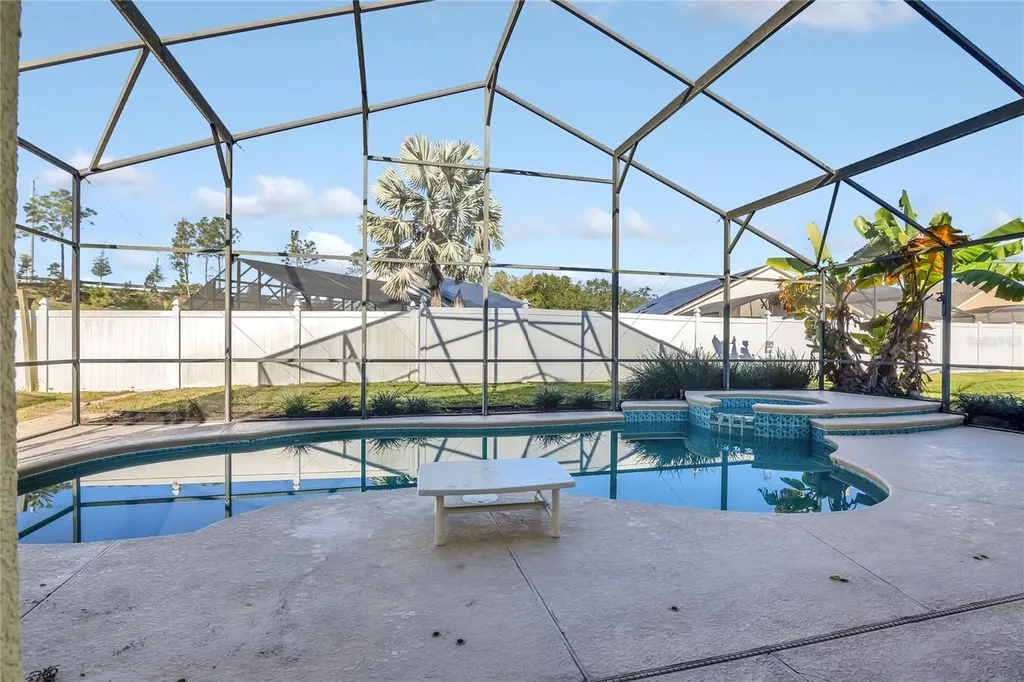 2915 Blooming Alamanda Loop Kissimmee FL 34747