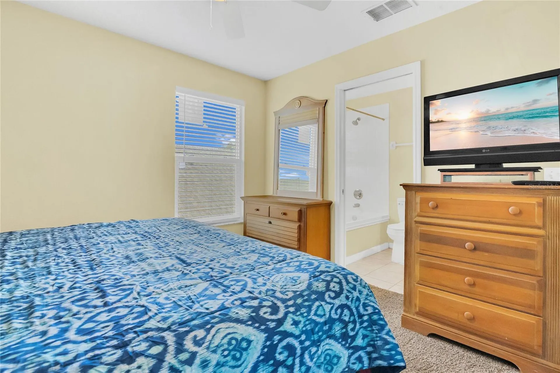 2915 Blooming Alamanda Loop Kissimmee FL 34747
