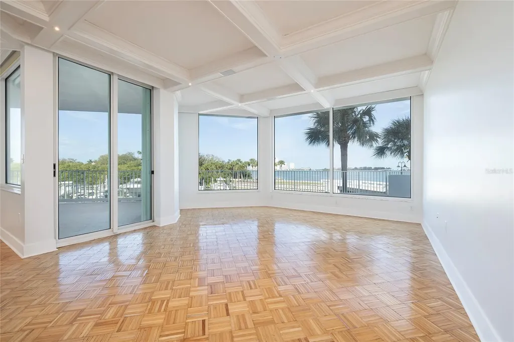 2 Seaside Lane Belleair FL 33756