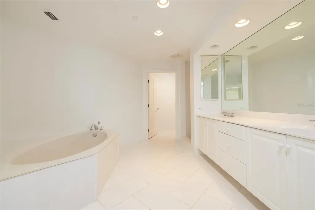 2 Seaside Lane Belleair FL 33756