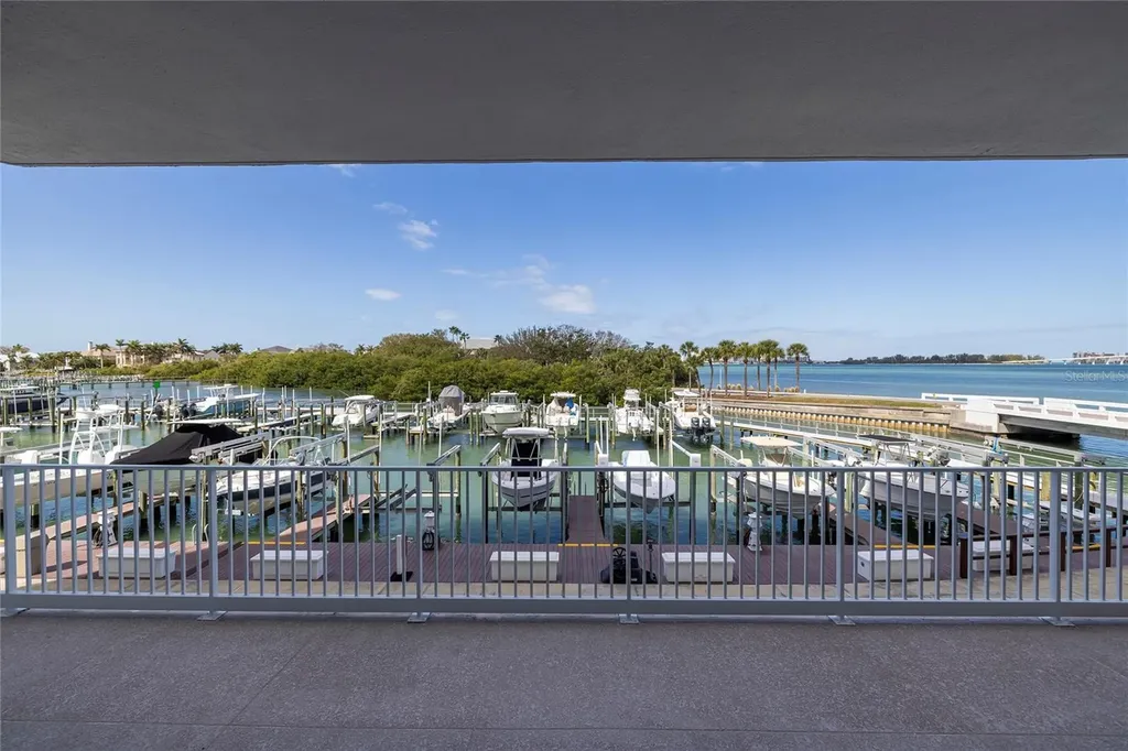 2 Seaside Lane Belleair FL 33756