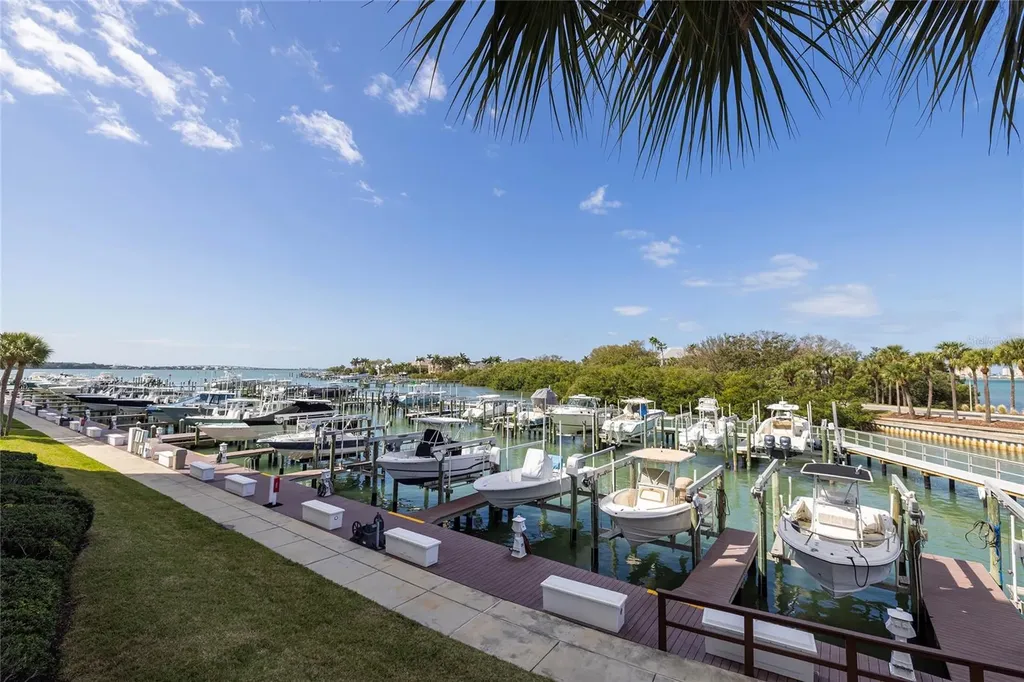 2 Seaside Lane Belleair FL 33756