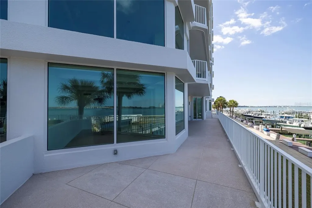 2 Seaside Lane Belleair FL 33756