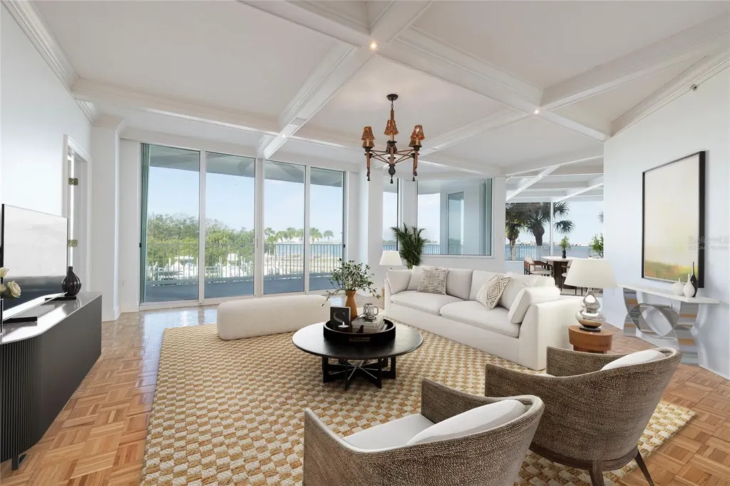 2 Seaside Lane Belleair FL 33756