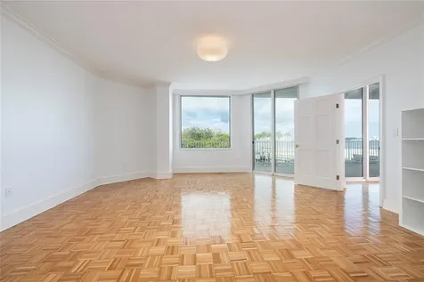 2 Seaside Lane Belleair FL 33756
