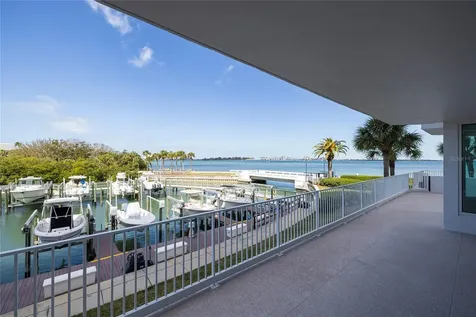 2 Seaside Lane Belleair FL 33756
