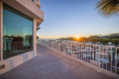 2 Seaside Lane Belleair FL 33756