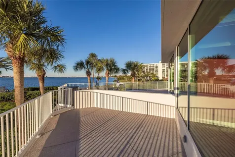 2 Seaside Lane Belleair FL 33756