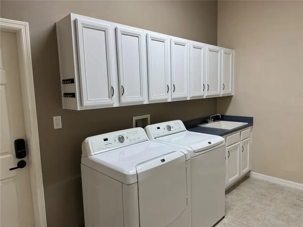 25501 Maurepas Lane Leesburg FL 34748