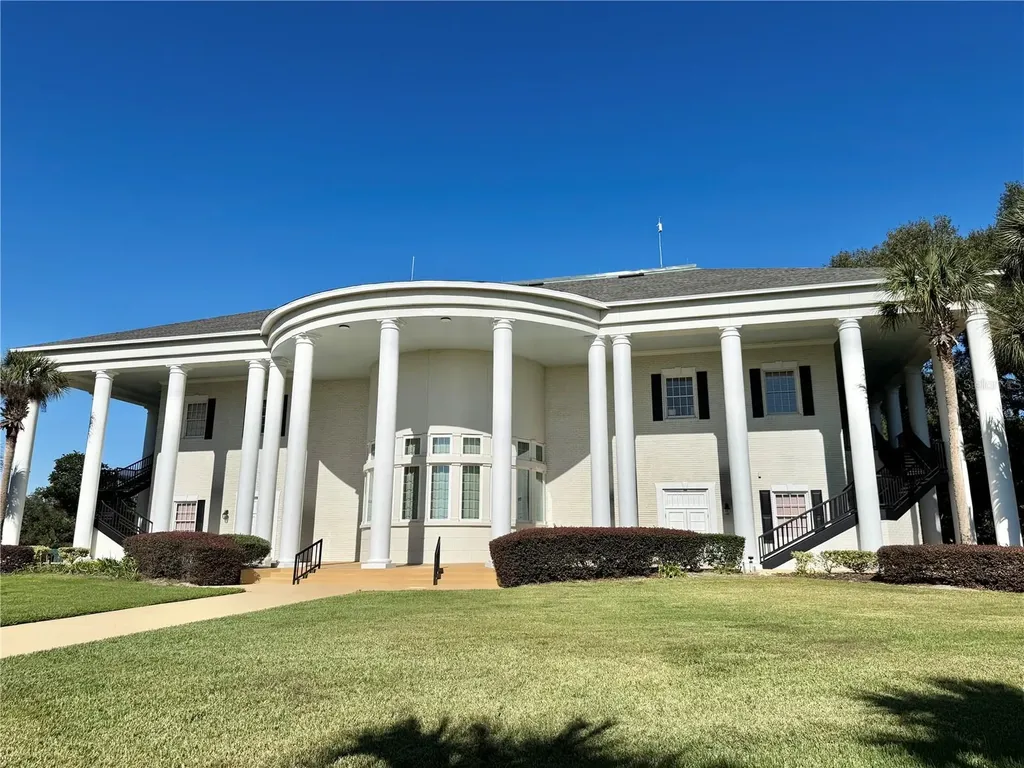 25501 Maurepas Lane Leesburg FL 34748