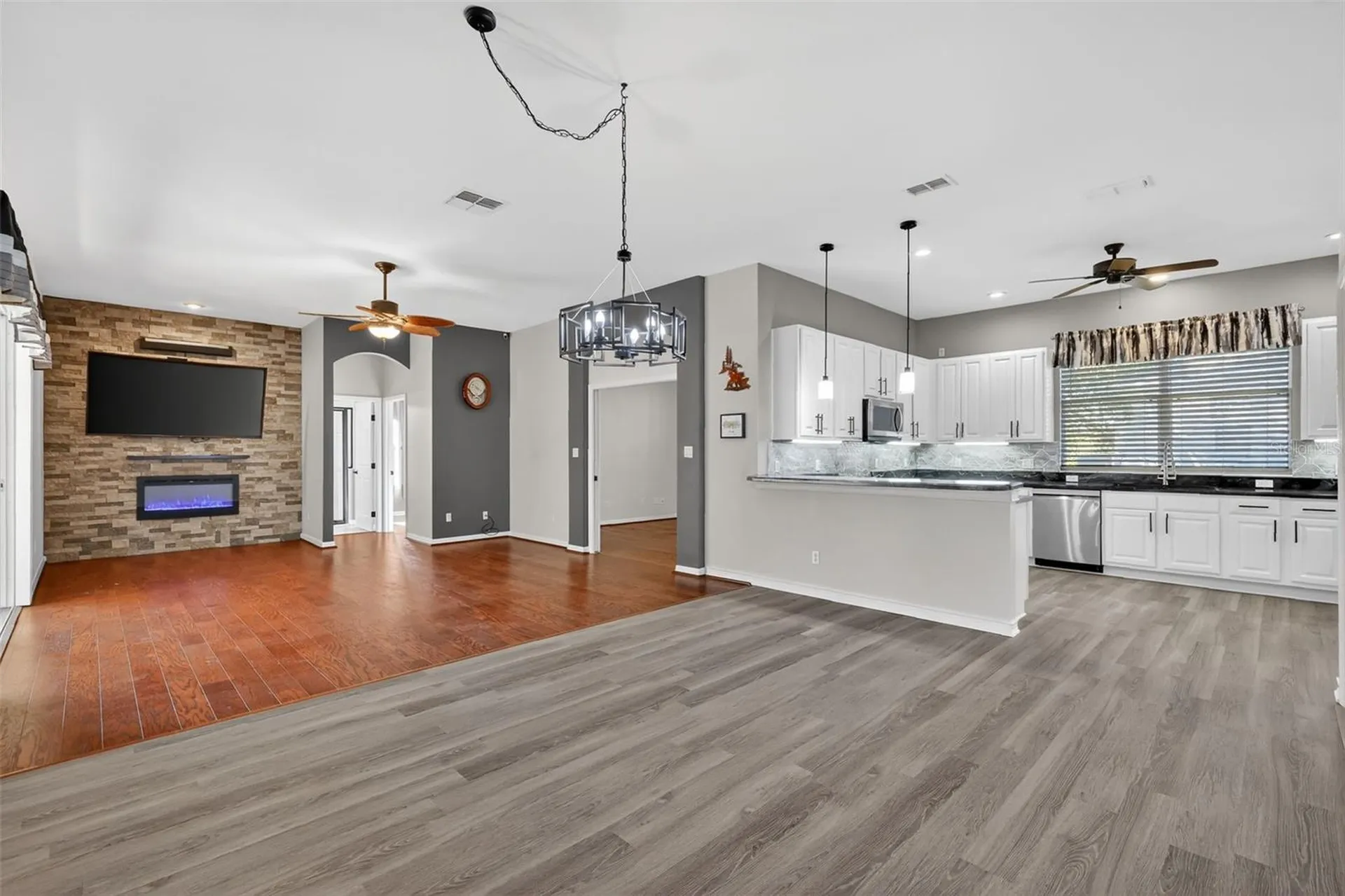 25501 Maurepas Lane Leesburg FL 34748