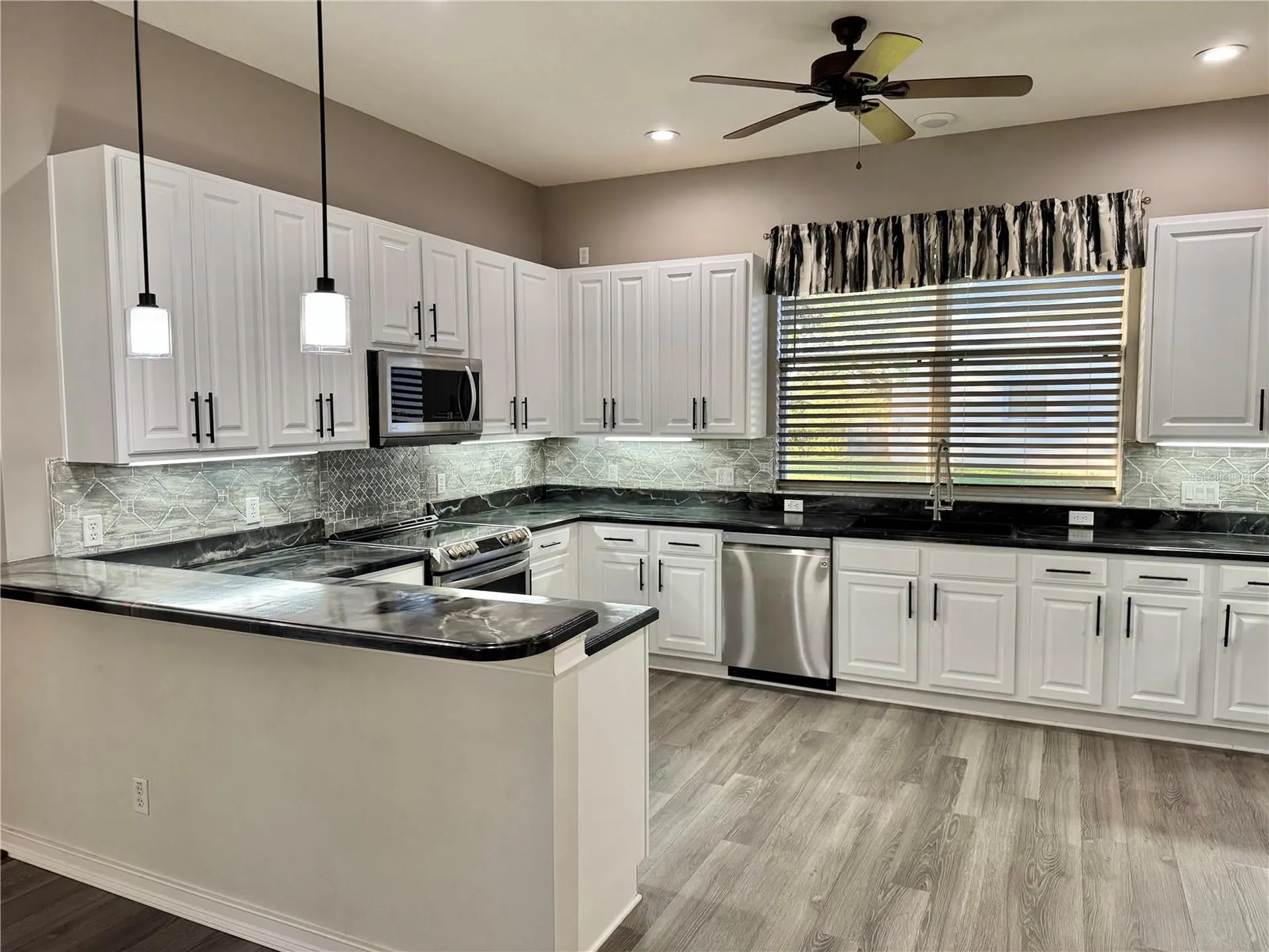 25501 Maurepas Lane Leesburg FL 34748