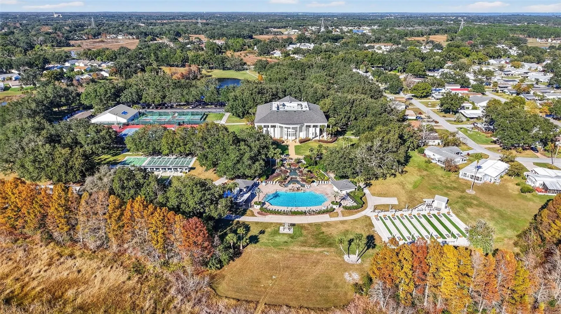 25501 Maurepas Lane Leesburg FL 34748