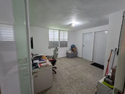 Sr 182 Km. 15.6 Bo Guayabotas Yabucoa PR 00767