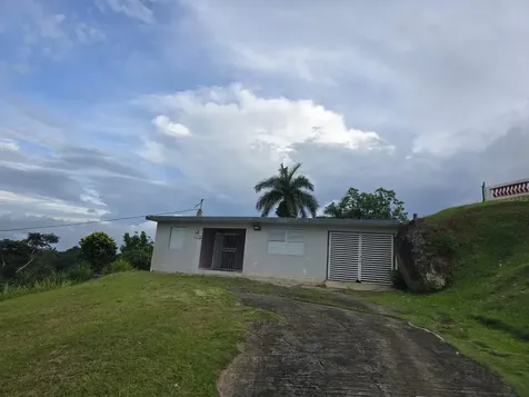 Sr 182 Km. 15.6 Bo Guayabotas Yabucoa PR 00767