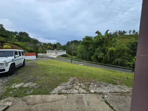 Sr 182 Km. 15.6 Bo Guayabotas Yabucoa PR 00767